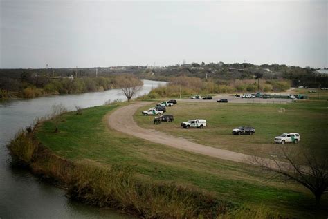 What we know about the migrant caravan waiting at the Texas-Mexico ...