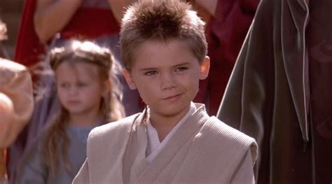 The braid of a Padawan in Star Wars Episode 1 : The phantom menace | Spotern