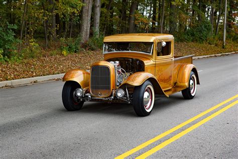 1933 FORD CUSTOM PICKUP