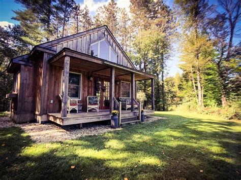 These are the Most Romantic Cabins in Vermont