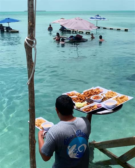 The The Best Beach Bars in Belize | Belize Food & Drink