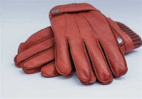 7 Best Dry Ice Gloves for Hands Protection in 2021 - The Health Pot