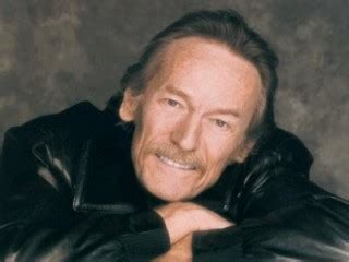 Gordon Lightfoot biography, birth date, birth place and pictures