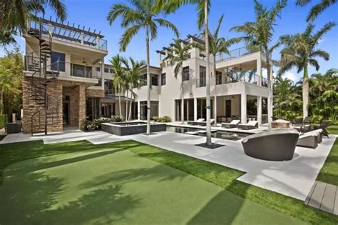 A look inside the Florida mansion Rory McIlroy just sold for €10 million - Irish Mirror Online