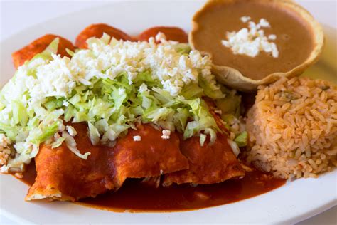 Enchiladas rojas – JourneyLife