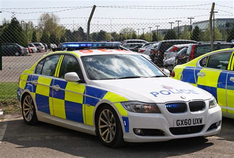 Surrey Police Roads Policing Unit BMW 330d Traffic Car - G… | Flickr