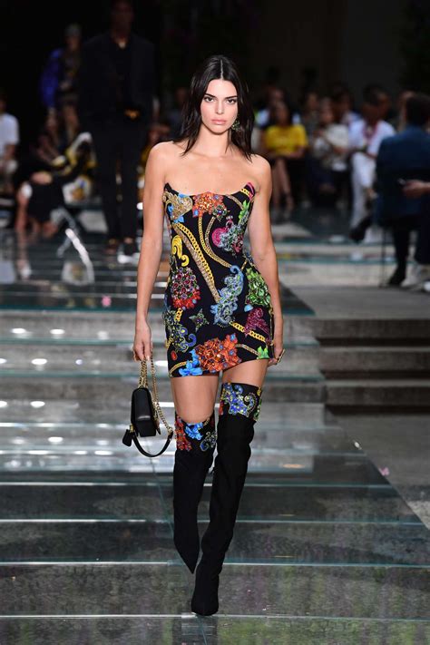 Kendall Jenner: Versace Runway Show SS 2019 at Milan Fashion Week -17 ...