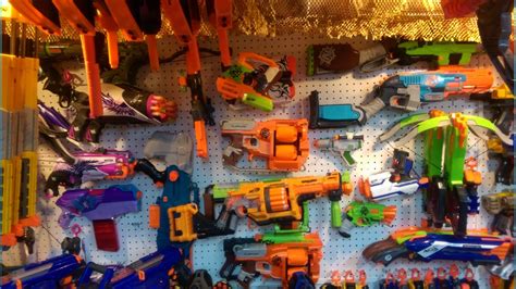The Worlds Largest Nerf Gun Collection - YouTube