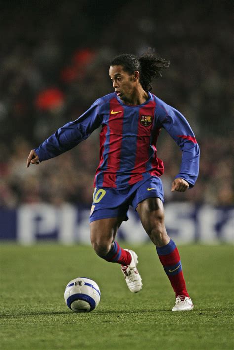 Ronaldinho Bicycle Kick