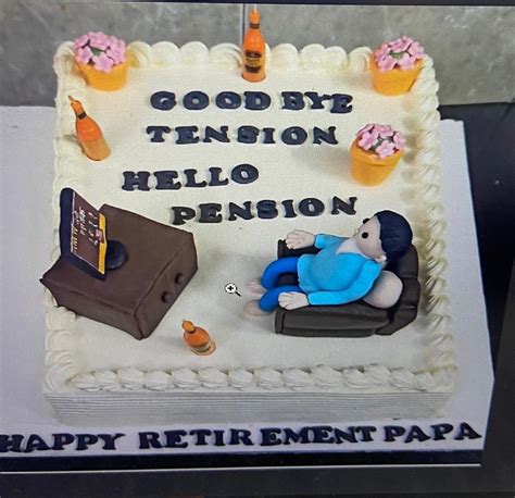 Retirement Cake for Dad Online | Best Price & Design | YummyCake