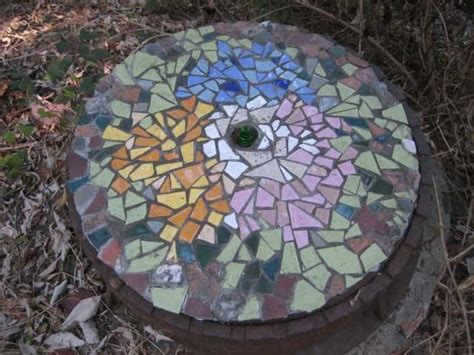 broken tile art | Mosaic, Mosaic murals, Tile art