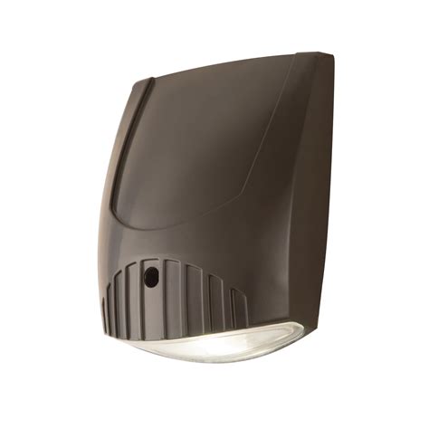 HALO Outdoor LED Wall Pack Security Floodlight | Cooper Lighting Solutions | Cooper Lighting ...