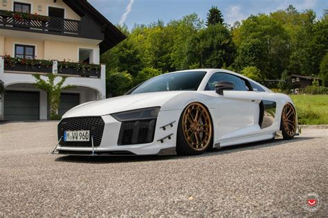 Audi R8 Gets Vossen LC2-C1 Gold Wheels and Racing Body Kit - autoevolution