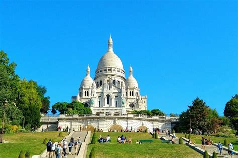 Montmartre Hill French Gourmet Food And Wine Tasting Walking Tour