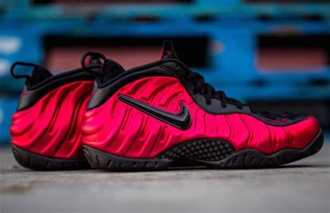 Nike Air Foamposite Pro "University Red" | Complex