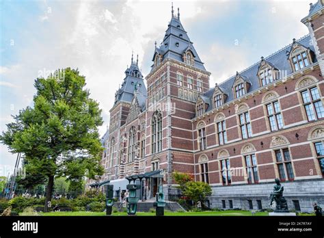 The Rijksmuseum in Amsterdam houses artwork by Dutch masters Rembrandt, Vermeer and Van Gogh ...