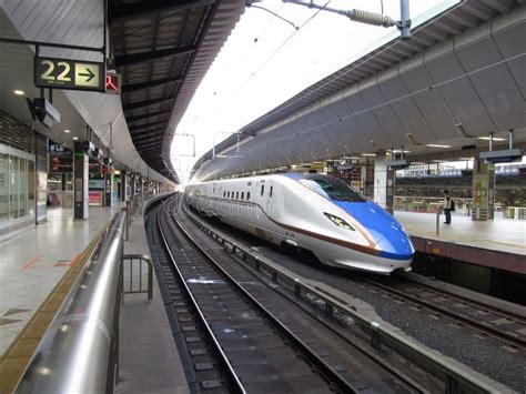 Shinkansen E7/W7 Series in Tokyo Station Editorial Image - Image of operates, total: 267456975