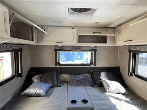 2023 THOR MOTOR COACH VEGAS 24.1 - Good Sam RV Rentals