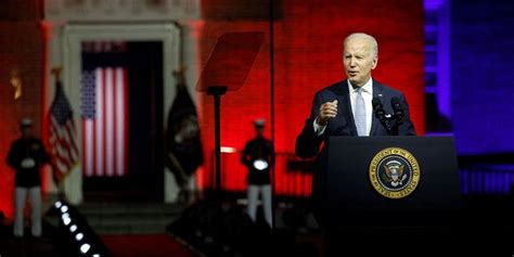 Biden shocks viewers with ‘hellish red background’ for polarizing ...