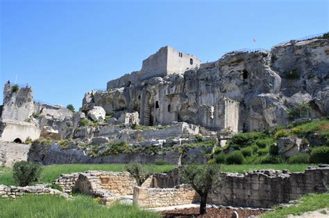 Les Baux-de-Provence...A Piece of History - TravelsandEscapes