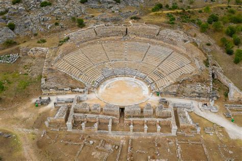 A tour of the archaeological site of Philippi | Culture | Discover Greece