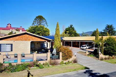 SETTLERS MOTOR INN (AU$117): 2022 Prices & Reviews (Tenterfield) - Photos of Motel - Tripadvisor