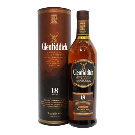 Glenfiddich 18 Year Old - Old Bottling - Whisky from The Whisky World UK