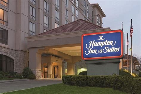 Hampton Inn & Suites Kansas City-country Club Plaza - UPDATED 2024 ...