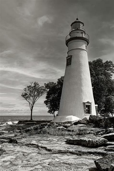 Marblehead Ohio Lighthouse Photograph by Dale Kincaid - Fine Art America