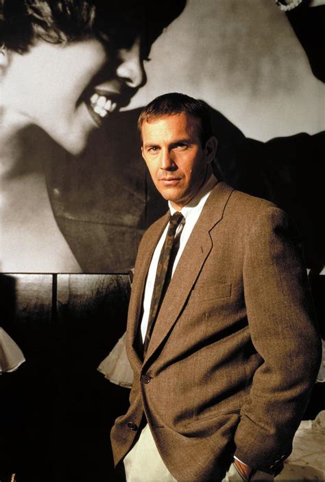 KEVIN COSTNER in THE BODYGUARD -1992-. Photograph by Album | Fine Art America