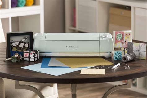 Cricut Maker 3 vs Cricut Explore Air 2 - Side-by-Side Comparison