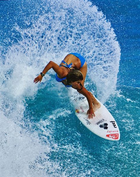 Pin by Santiago Marcial on slideing | Surf girls, Surfing photos, Beach girl