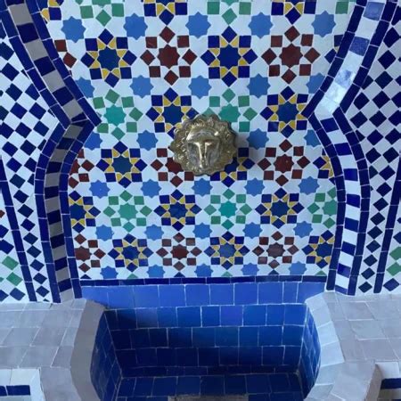 Outdoor Mosaic Tile Wall water Fountain - Moroccan fountain for outdoor & indoor decoration ...