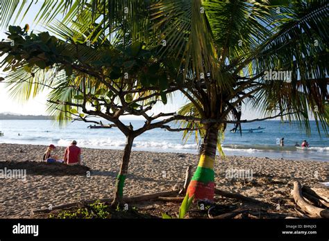 Manzanillo costa rica hi-res stock photography and images - Alamy