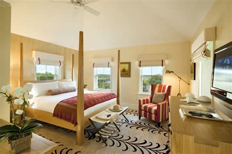 Breaking Down The Sprawling White Elephant Resort in Nantucket