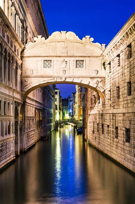 Dei Sospiri De Ponte Em Veneza, Ponte Dos Suspiros Imagem de Stock - Imagem de cidade, veneza ...