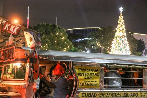 Giant Christmas tree lights up Manila | ABS-CBN News