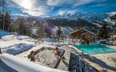 Luxury Ski Chalet, Chalet Mont Tremblant, Meribel, France, France (photo#14441) Sunken Hot Tub ...