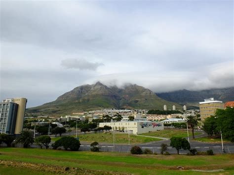 Premium Photo | The view of mountains cape town south africa