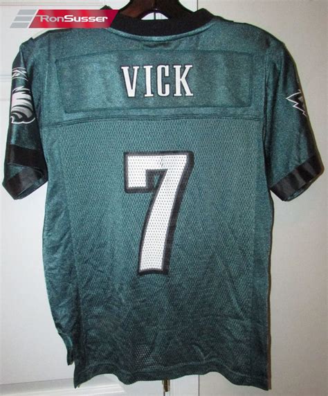 NFL Philadelphia Eagles Michael Vick #7 Jersey by Reebok Youth Medium ...