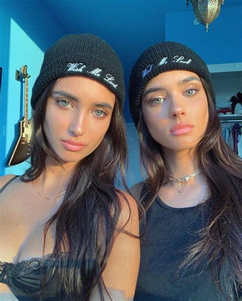 Instagram Crush: Twins Renee and Elisha Herbert (23 Photos) – Suburban Men