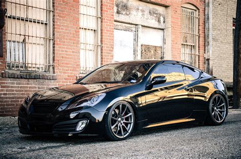 Like those rims | Hyundai genesis, Hyundai genesis coupe, Hyundai