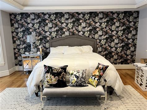 Choosing the Perfect Wallpaper for Your Bedroom - Mike Bradshaw ...