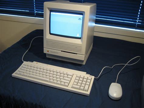 Replacing leaky capacitors in a Macintosh SE/30: this time with modern ...