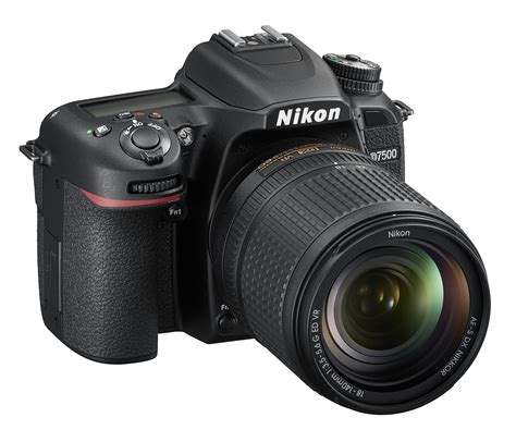 The Nikon D7500 is the Nikon D500's Little Brother