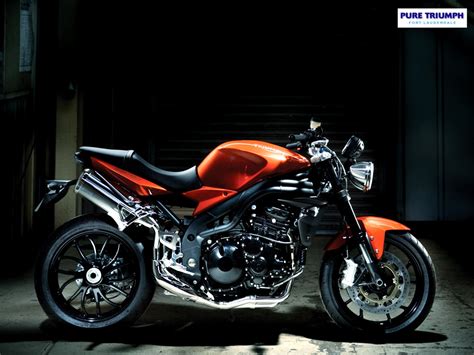 COOL BIKES: Triumph Motorcycles