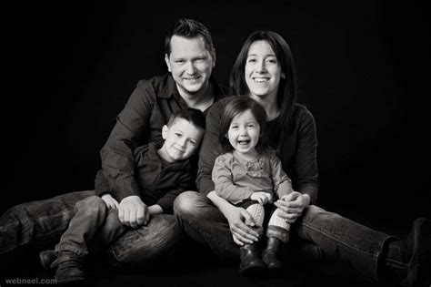 25 Beautiful Family Portrait Photography Ideas and Poses