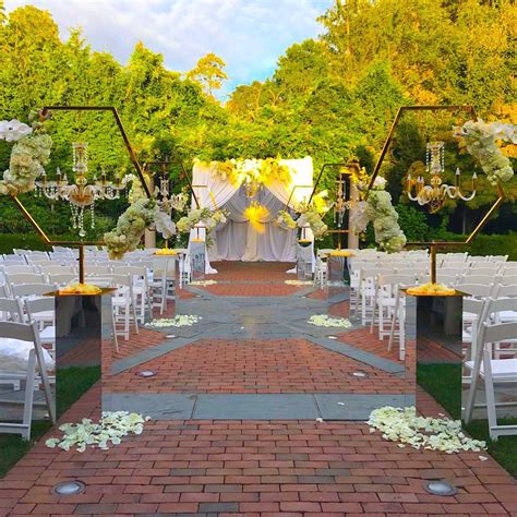 Crest Hollow Country Club - Woodbury, NY - Wedding Venue