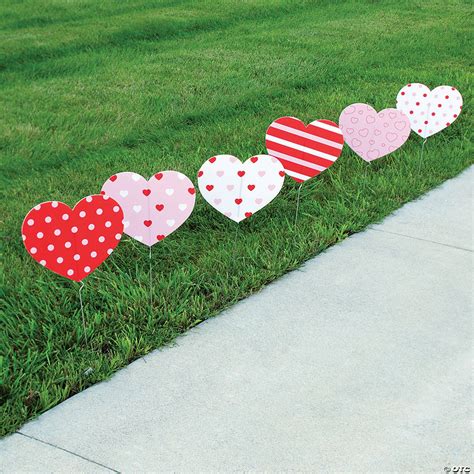 Valentine Yard Signs - 6 Pc. | Oriental Trading