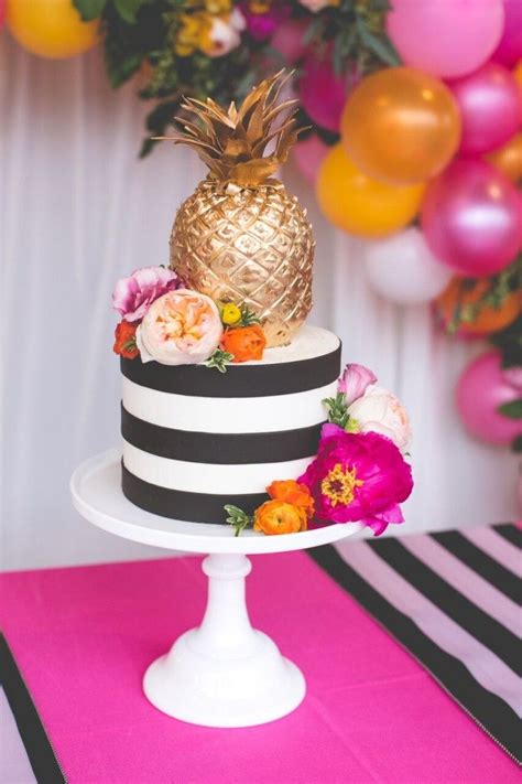 Pineapple Cake | Tropical wedding cake, Pineapple wedding cake, Striped wedding cake